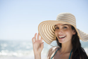 How to help your skin regenerate after sunbathing? Try emollients